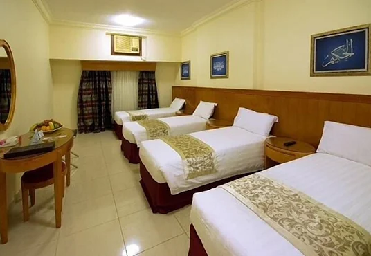 Room with 4 single bed