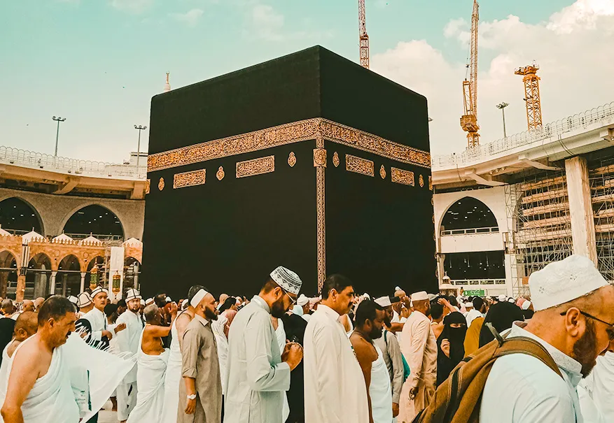 /media/umrah-images/1_11zon%20%283%29.webp